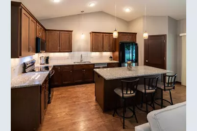304 Tanager Road, Mankato, MN 56001 - Photo 7