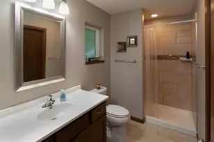 304 Tanager Rd, Mankato, MN 56001 - Photo 13