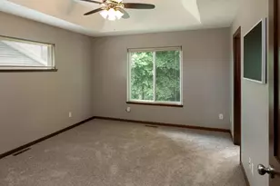 304 Tanager Rd, Mankato, MN 56001 - Photo 11