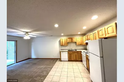 1271 Pinewood Trail #8, New Richmond, WI 54017 - Photo 5