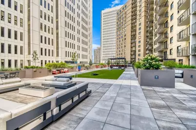 121 Washington Avenue S #1407, Minneapolis, MN 55401 - Photo 33