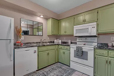 1045 Benedict Drive, Sauk Rapids, MN 56379 - Photo 9