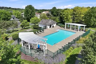 6865 Sapphire Ln, Chanhassen, MN 55317 - Photo 59