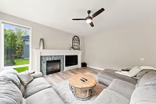6865 Sapphire Ln, Chanhassen, MN 55317 - Photo 17