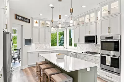 6865 Sapphire Lane, Chanhassen, MN 55317 - Photo 23