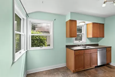 1081 Hubbard Avenue, Saint Paul, MN 55104 - Photo 11