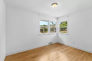 1081 Hubbard Ave, Saint Paul, MN 55104 - Photo 19