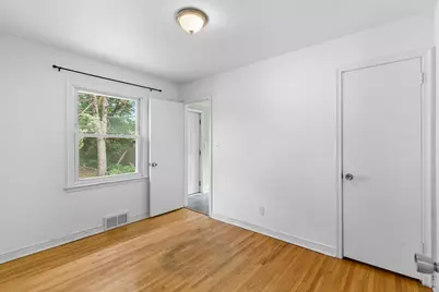 1081 Hubbard Avenue, Saint Paul, MN 55104 - Photo 15