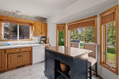 1207 Dakota Street S, Shakopee, MN 55379 - Photo 11