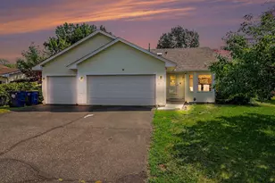 1207 Dakota St S, Shakopee, MN 55379 - Photo 1