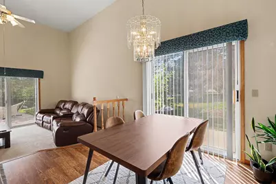 1207 Dakota Street S, Shakopee, MN 55379 - Photo 9