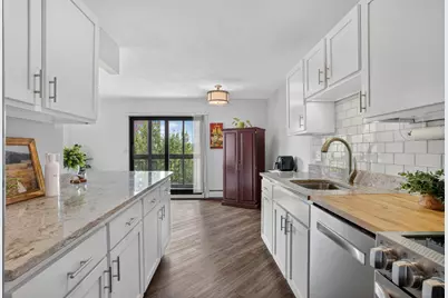 6615 Lake Shore Drive S #707, Richfield, MN 55423 - Photo 5