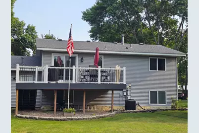 2213 20th Avenue SW, Willmar, MN 56201 - Photo 3