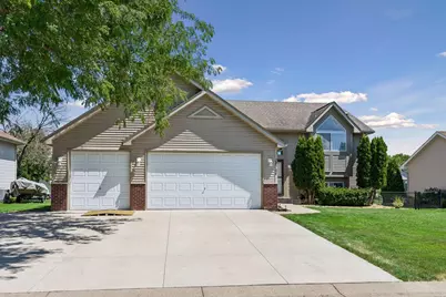 18784 Dupont Way, Farmington, MN 55024 - Photo 1