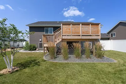 2102 14th Avenue NE, Austin, MN 55912 - Photo 9