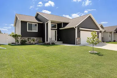 2102 14th Avenue NE, Austin, MN 55912 - Photo 1