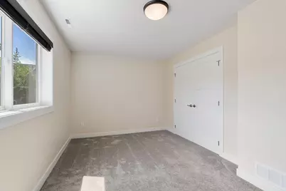 2102 14th Avenue NE, Austin, MN 55912 - Photo 49