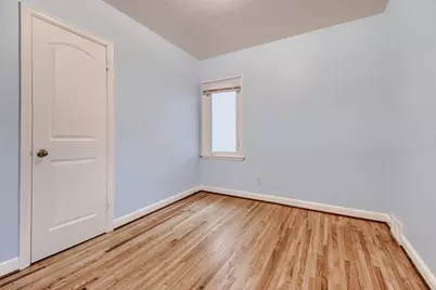2002 Bush Avenue E, Saint Paul, MN 55119 - Photo 7