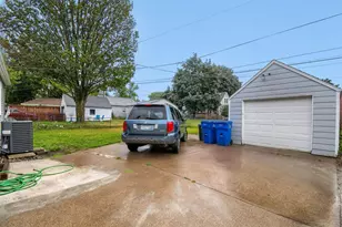 2002 Bush Ave E, Saint Paul, MN 55119 - Photo 25
