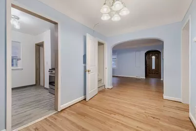 2002 Bush Avenue E, Saint Paul, MN 55119 - Photo 19