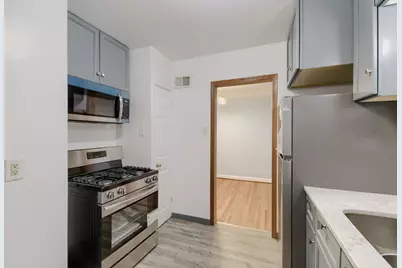 2002 Bush Avenue E, Saint Paul, MN 55119 - Photo 17