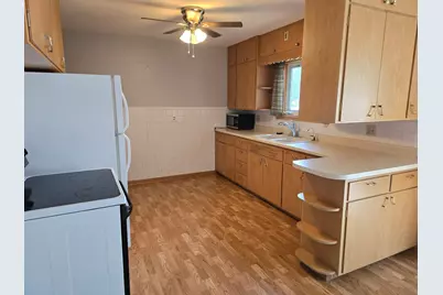 306 E Crawford Street, Luverne, MN 56156 - Photo 9