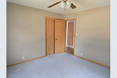 306 E Crawford Street, Luverne, MN 56156 - Photo 15