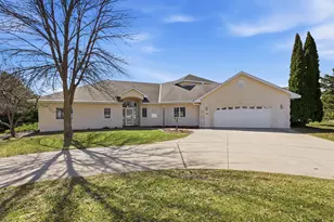1320 Heritage Ave NW, Hutchinson, MN 55350 - Photo 1