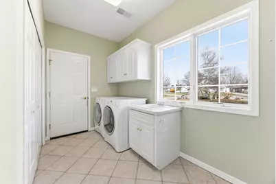 1320 Heritage Avenue NW, Hutchinson, MN 55350 - Photo 15