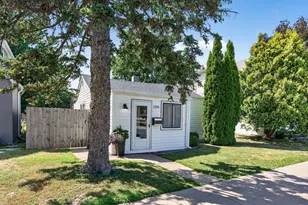 304 11th Ave S, South Saint Paul, MN 55075 - Photo 1