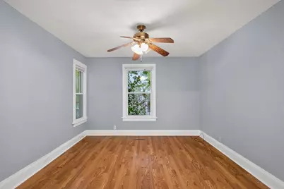 2425 11th Avenue S, Minneapolis, MN 55404 - Photo 11