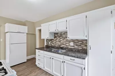 2425 11th Avenue S, Minneapolis, MN 55404 - Photo 3