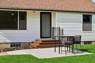 15601 Martin Dr, Burnsville, MN 55306 - Photo 41
