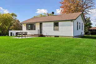 15601 Martin Dr, Burnsville, MN 55306 - Photo 39