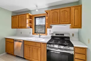 15601 Martin Dr, Burnsville, MN 55306 - Photo 7