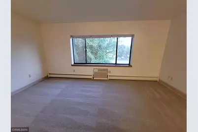 122 Spring Street #305, River Falls, WI 54022 - Photo 3
