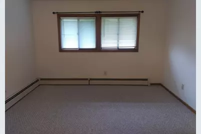 8843 18th Avenue S, Bloomington, MN 55425 - Photo 3