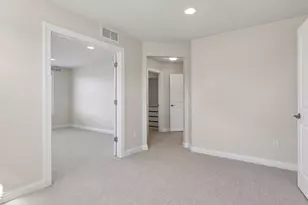 11274 Whitewater Dr, Woodbury, MN 55129 - Photo 47