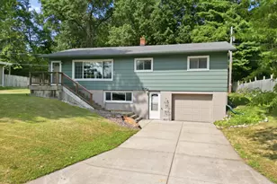 911 16th St SE, Menomonie, WI 54751 - Photo 39