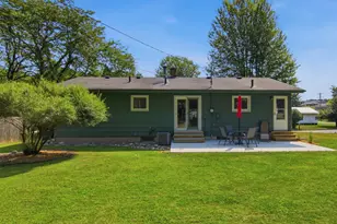 911 16th St SE, Menomonie, WI 54751 - Photo 31