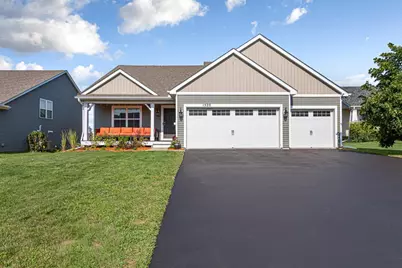 1520 Willow Circle, Shakopee, MN 55379 - Photo 1