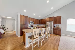 1520 Willow Cir, Shakopee, MN 55379 - Photo 7