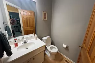 5536 Bristol Ln, Minnetonka, MN 55343 - Photo 19
