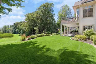 2185 Gallery Ct, Victoria, MN 55386 - Photo 5