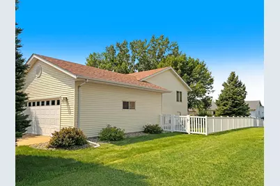 216 Rainbow Drive, Marshall, MN 56258 - Photo 3