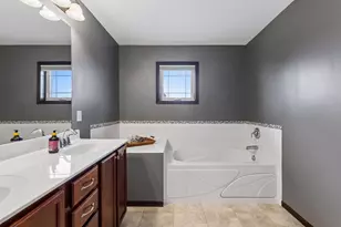 1232 Vernon Dr, Carver, MN 55315 - Photo 25