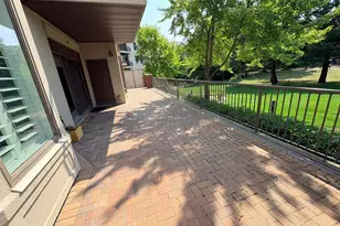 5275 Grandview Square, Edina, MN 55436 - Photo 17