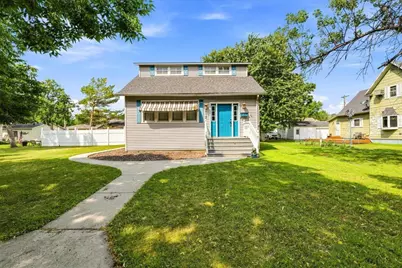 413 8th Street N, Breckenridge, MN 56520 - Photo 1