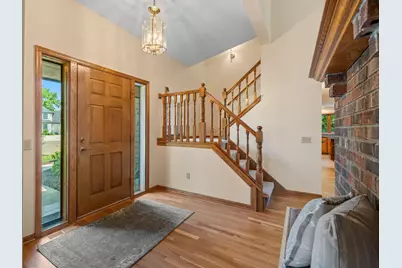 1128 Orchard Circle, Mendota Heights, MN 55118 - Photo 3