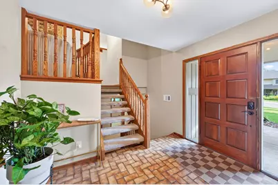 7390 130th Street W, Apple Valley, MN 55124 - Photo 9